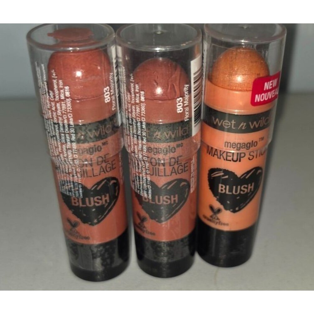 Lot of 3 Wet N Wild Megaglow Makeup Stick Blush Floral Majority & Hustle & Glow